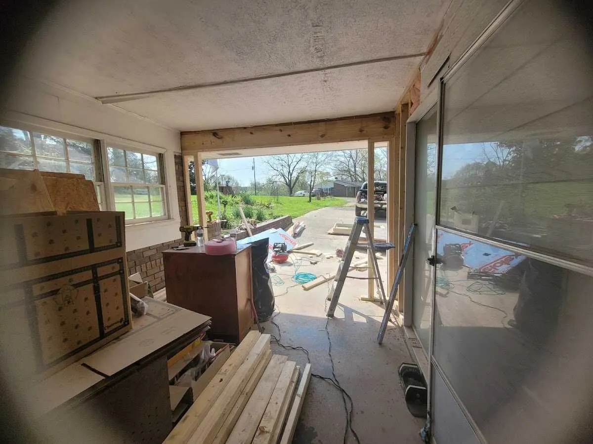 Air movers and dehumidifier for Water Mitigation Services in Lorton